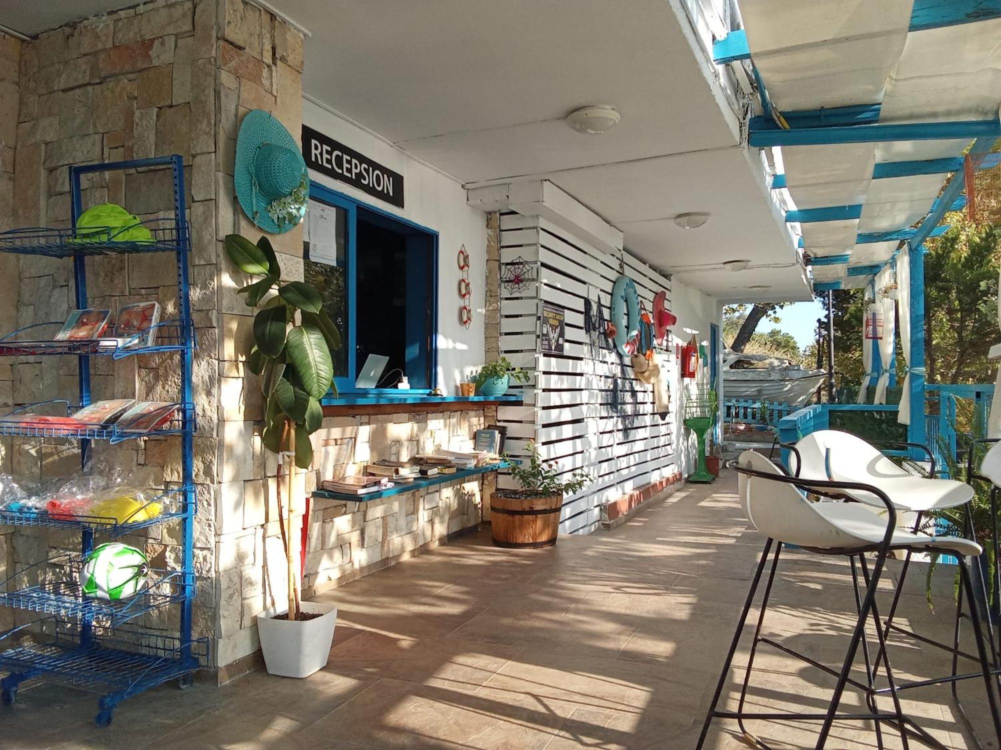 Tramonto Hotel Durrës Exterior foto