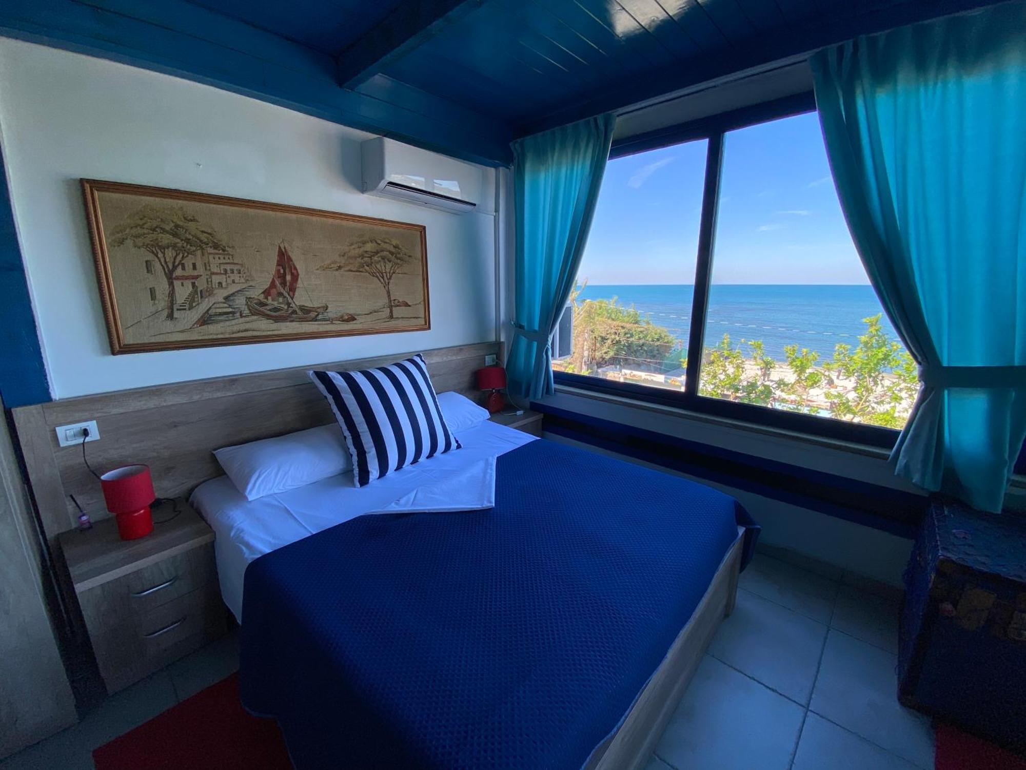Tramonto Hotel Durrës Quarto foto